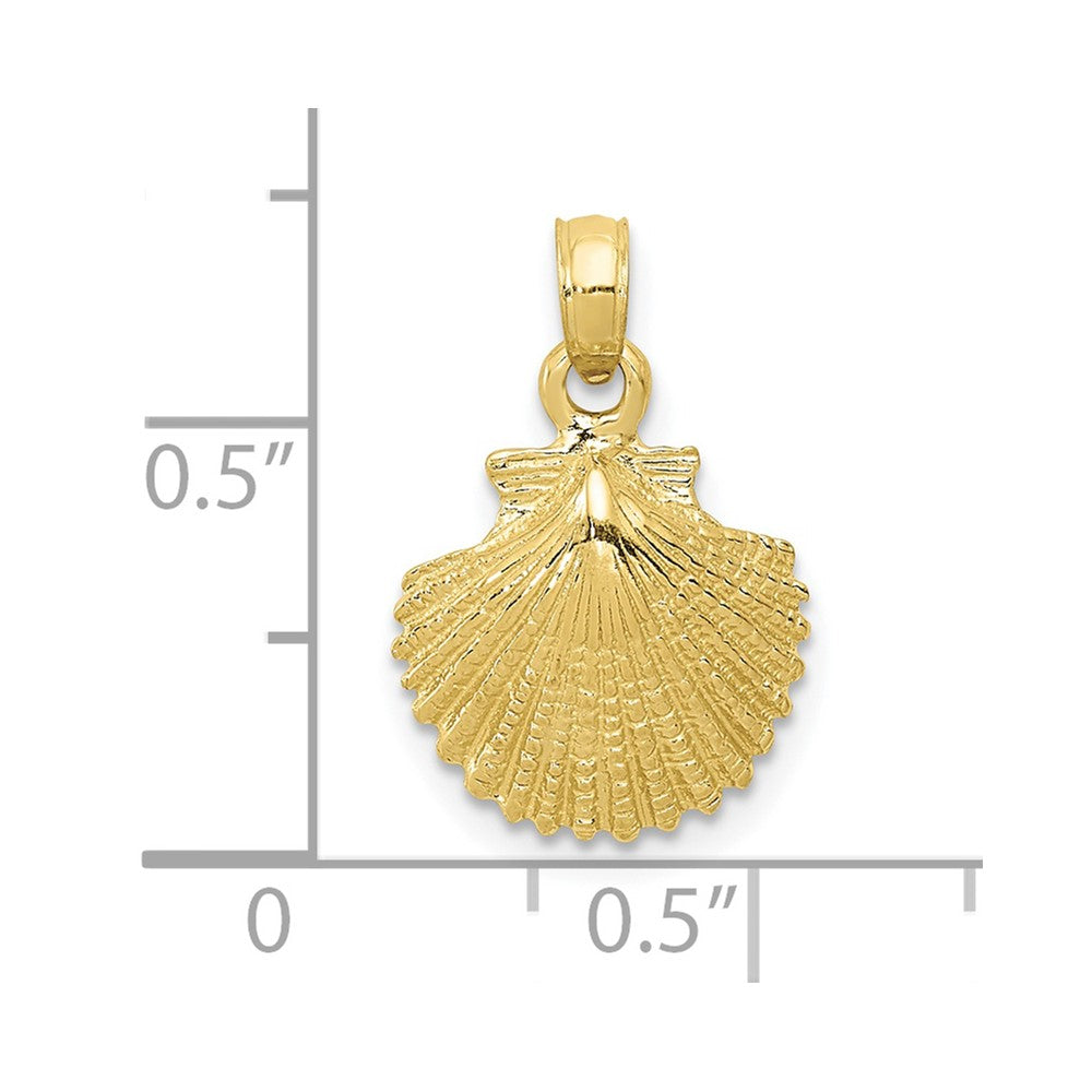 10k Scallop Shell Pendant