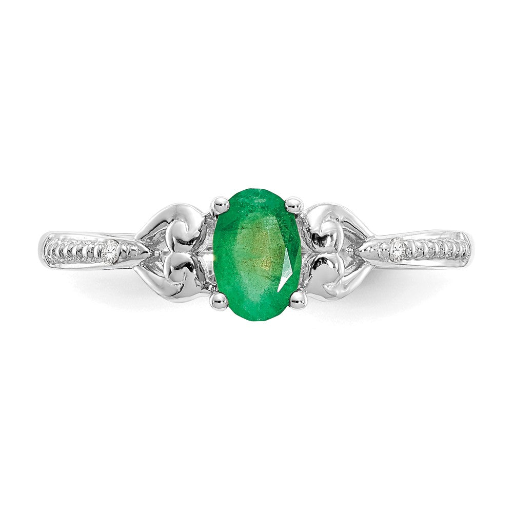 10k White Gold Emerald and Diamond Ring