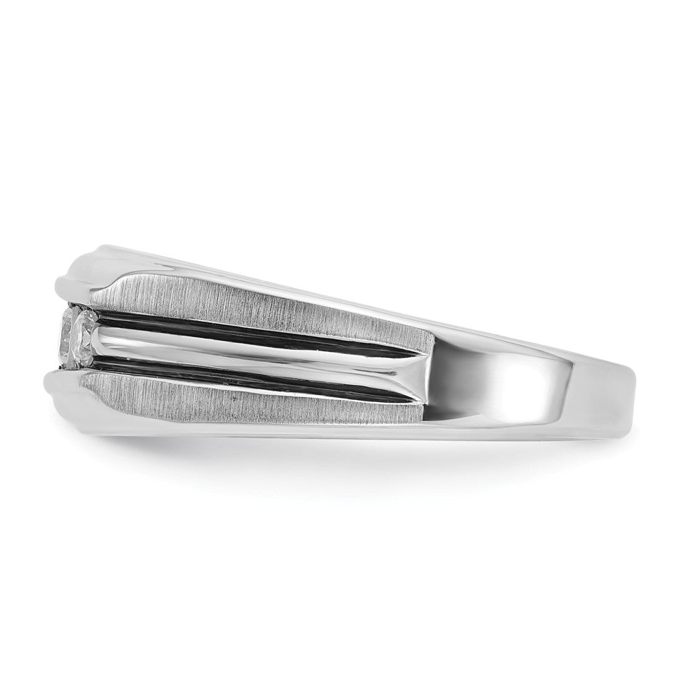 IBGoodman 10k White Gold with Black Rhodium Men's Polished Satin and Grooved 5-Stone 1/2 Carat A Quality Diamond Ring