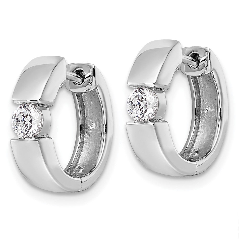 True Origin 14K White Gold 1/4 carat Lab Grown Diamond VS+ F+ Hinged Hoop Complete Earrings