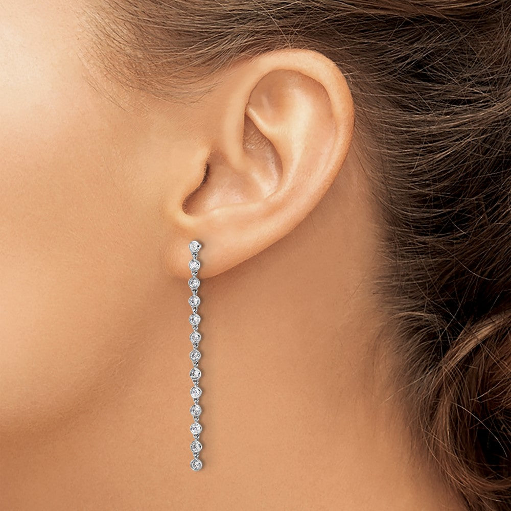 True Origin 14K White Gold 5/8 carat Lab Grown Diamond VS+ F+ Complete Graduated Dangle Post Earrings