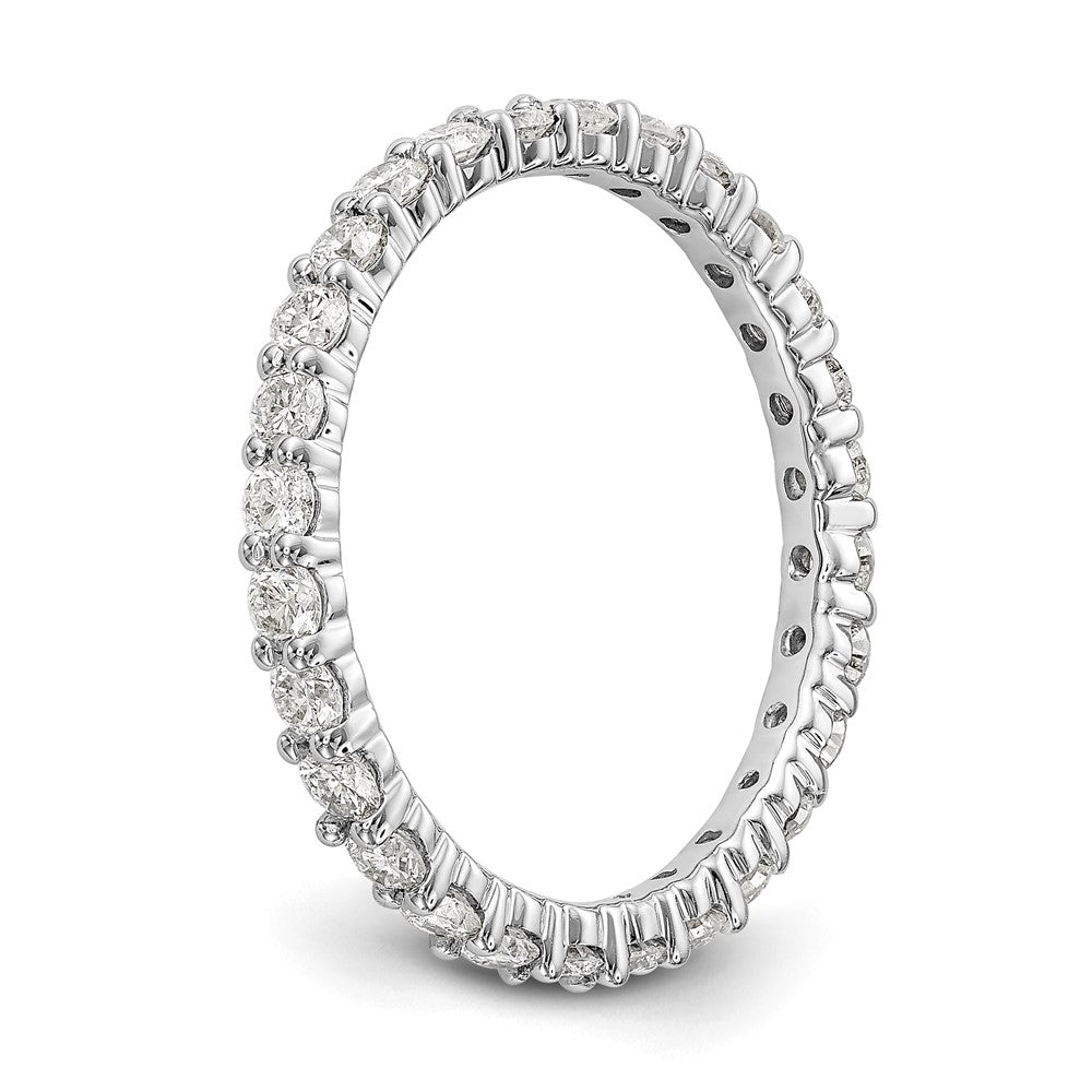 14k White Gold Polished Size 7.5 Shared Prong 1 carat Diamond Complete Eternity Band