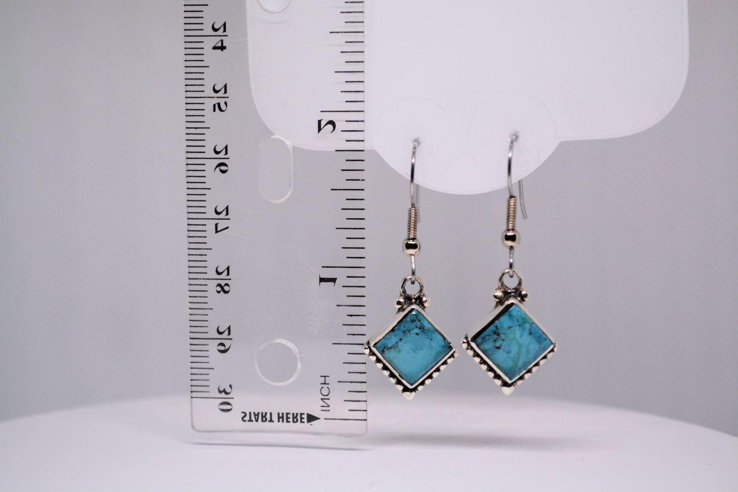 Turquoise square drops