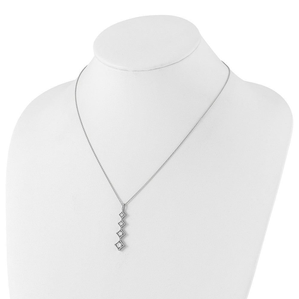 True Origin 14K White Gold 3/8 carat Lab Grown Diamond VS+ F+ 18 in Complete Pendant Necklace