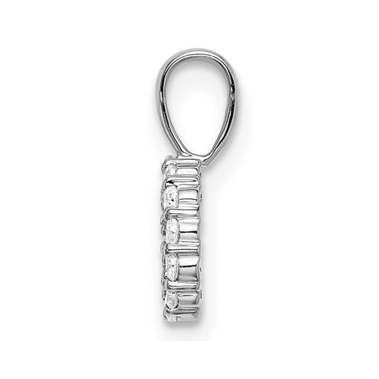 14k White Gold 1/8 carat Lab Grown Diamond VS/SI+ G+ Complete Letter O Intitial Pendant