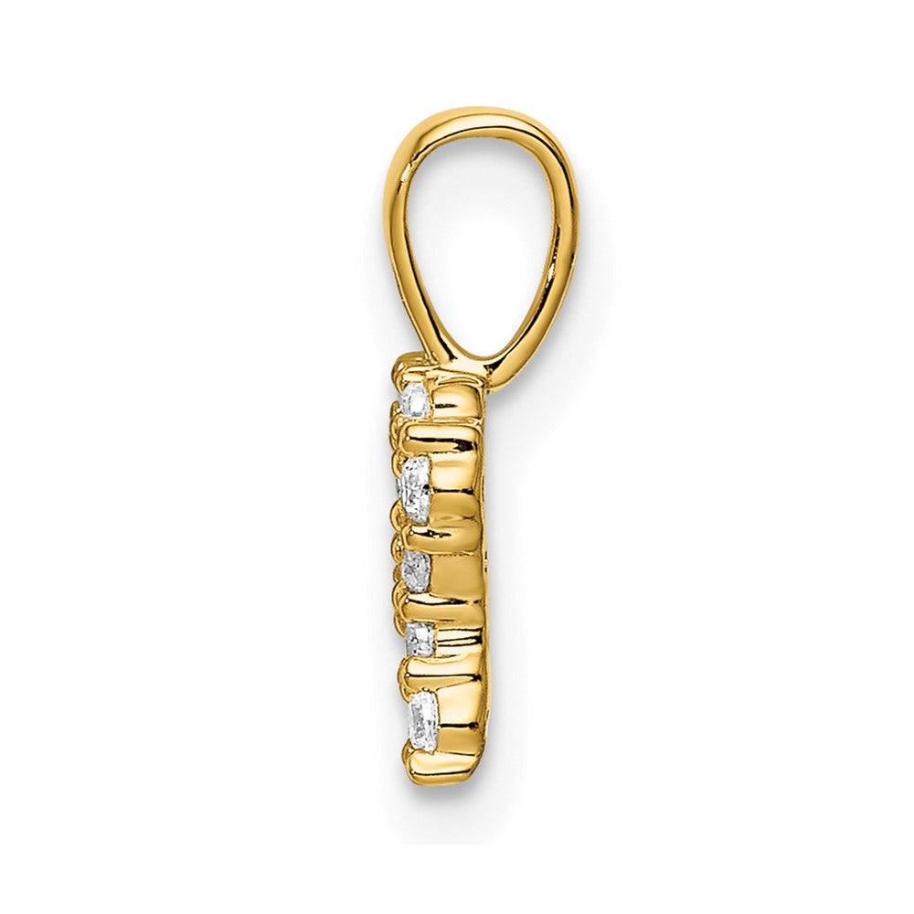 14k 1/8 carat Lab Grown Diamond VS/SI+ G+ Complete Letter R Initial Pendant