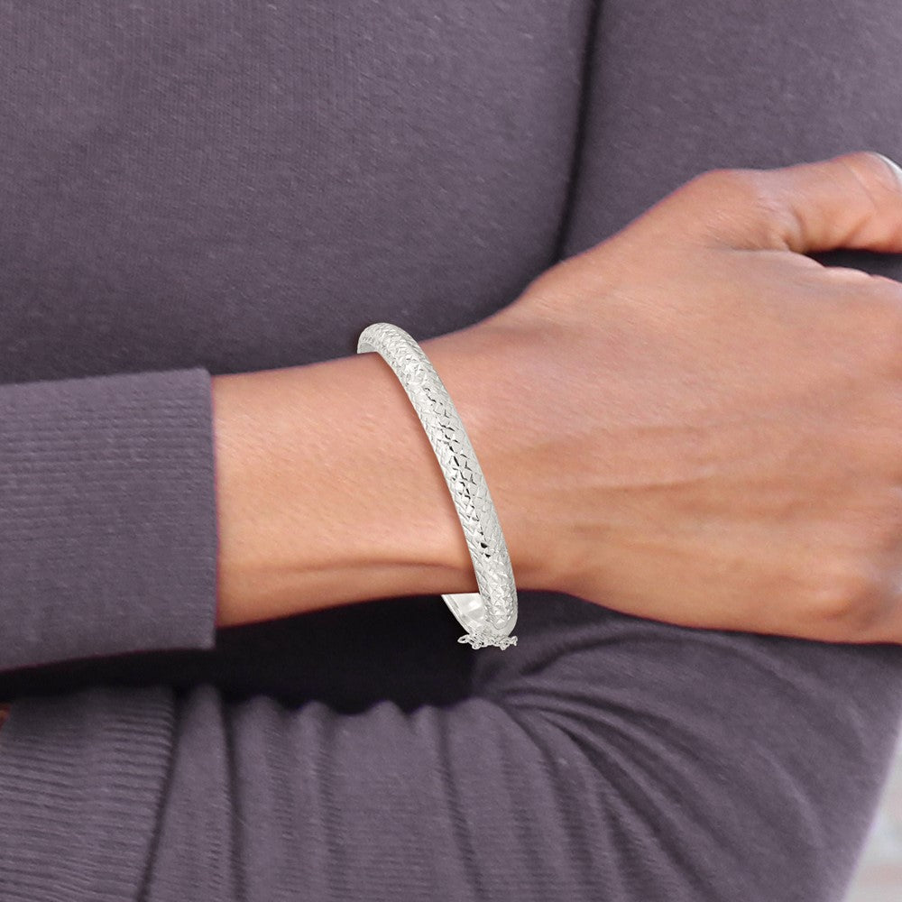 Sterling Silver Rhodium-plated Polished and D/C 7.00mm Hinged Bangle