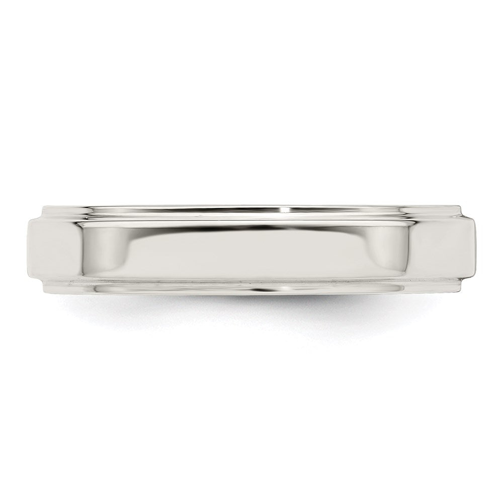 Sterling Silver 4mm Flat with Step Edge Size 6.5 Band