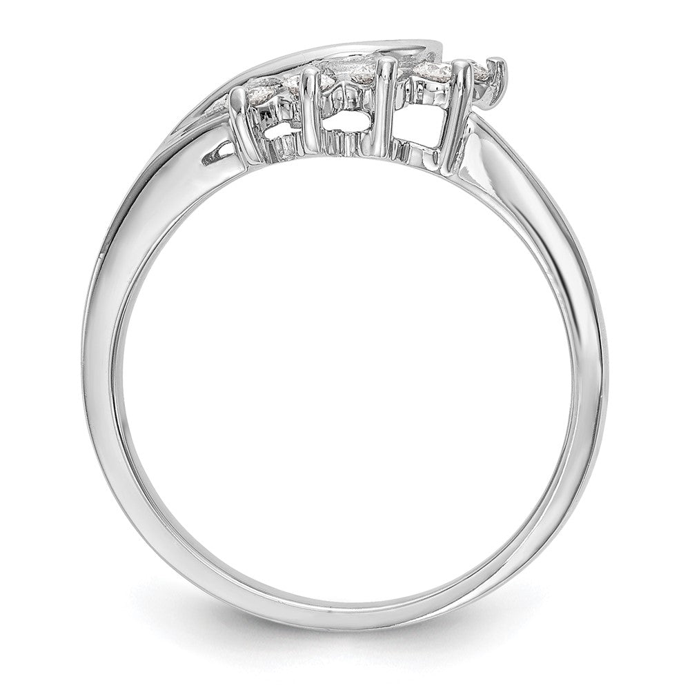 14K White Gold Swirled 1/6 carat Diamond Complete Wrap Ring