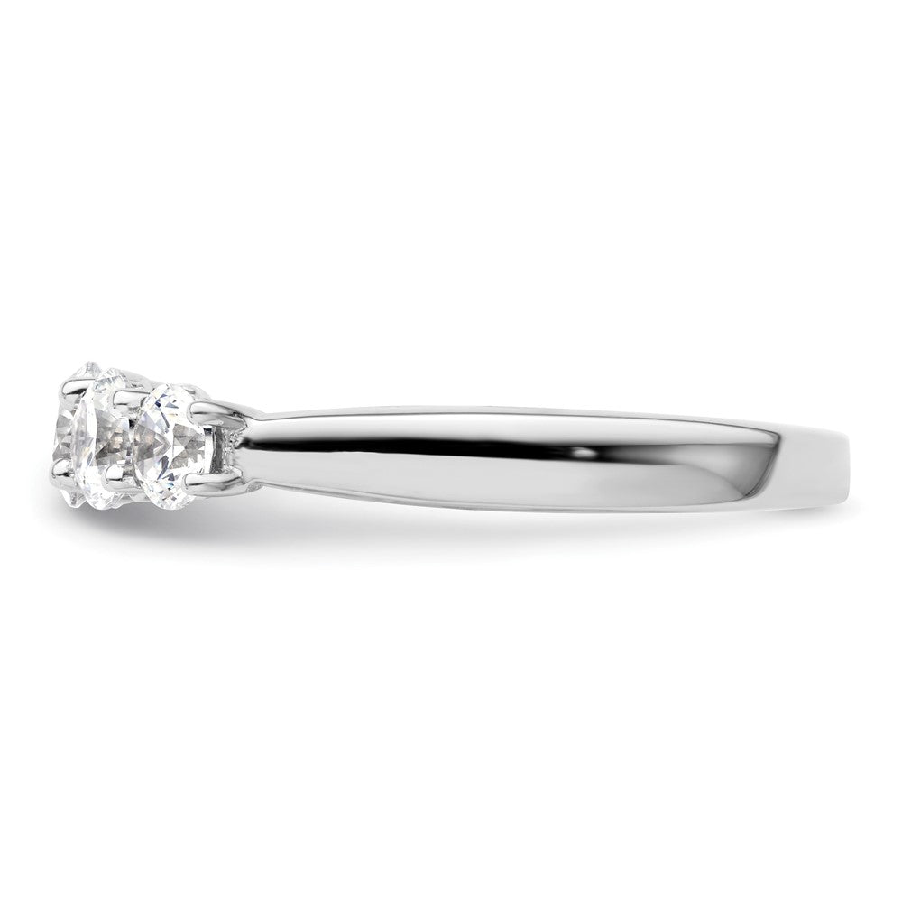 14K White Gold 5-Stone Shared Prong (Holds 1-4.8, 2-4.4, 2-4.0mm Round) Diamond Band Mounting