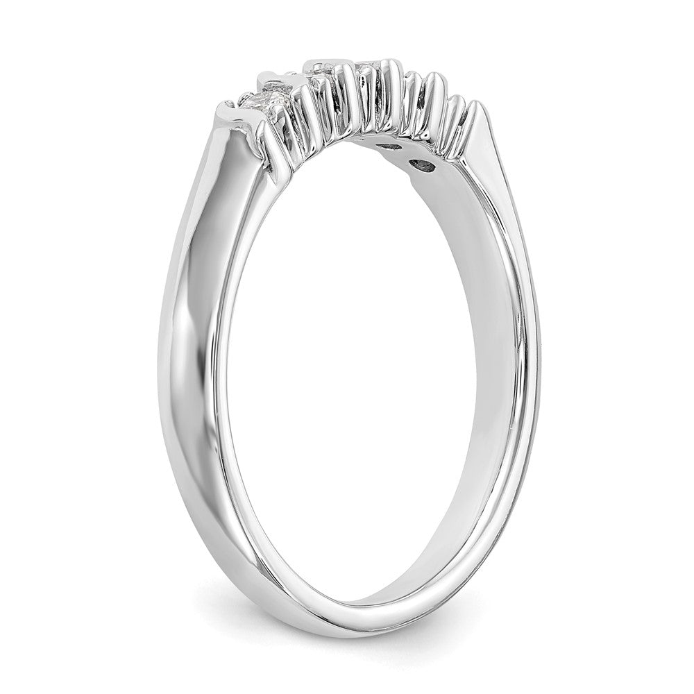 14K White Gold 5-Stone Prong-set (Holds 5-2.2mm Round) Diamond Band Mounting