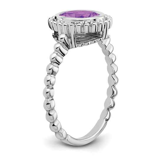 10k White Gold 8x6mm Oval Amethyst Ring