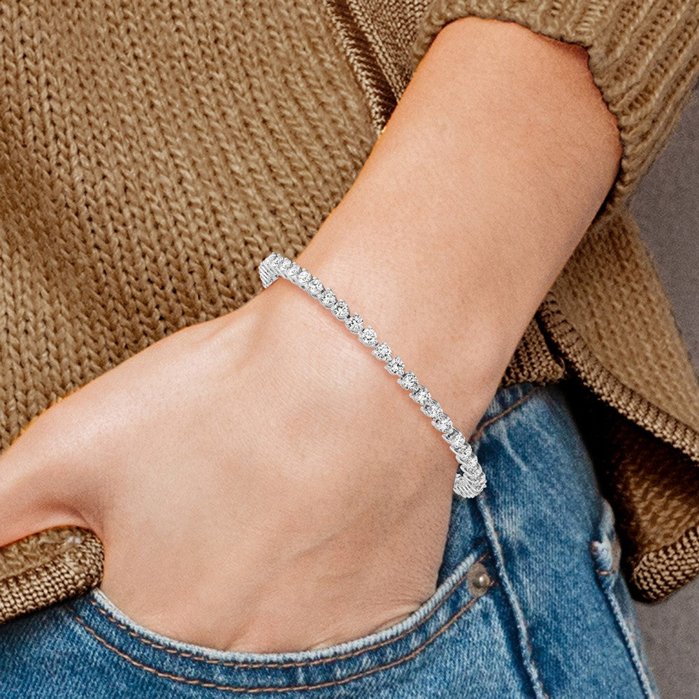 True Origin 14K White Gold 4 3/4 carat Lab Grown Diamond VS+ F+ Complete Tennis Bracelet