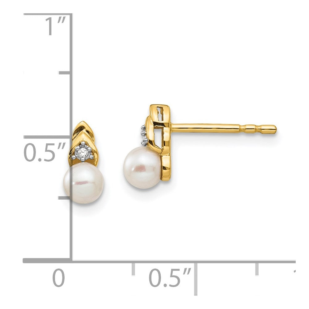 14k 4.5mm June/Freshwater Cultured Pearl and Diamond Post Earrings