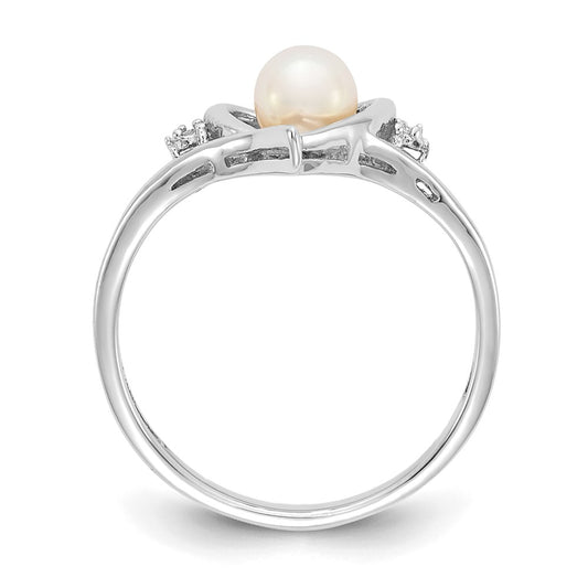 14k White Gold 5.5mm June/Freshwater Cultured Pearl and Diamond Heart Ring