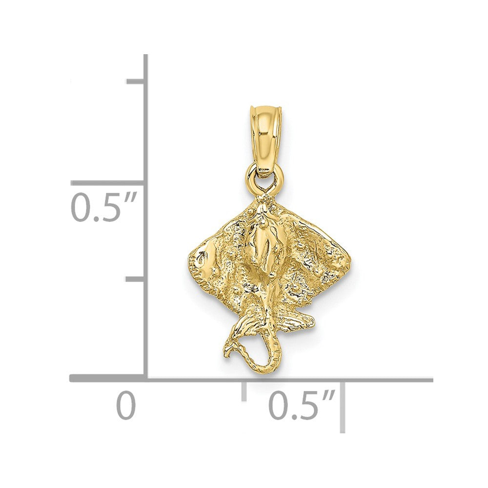 10K Stingray Charm