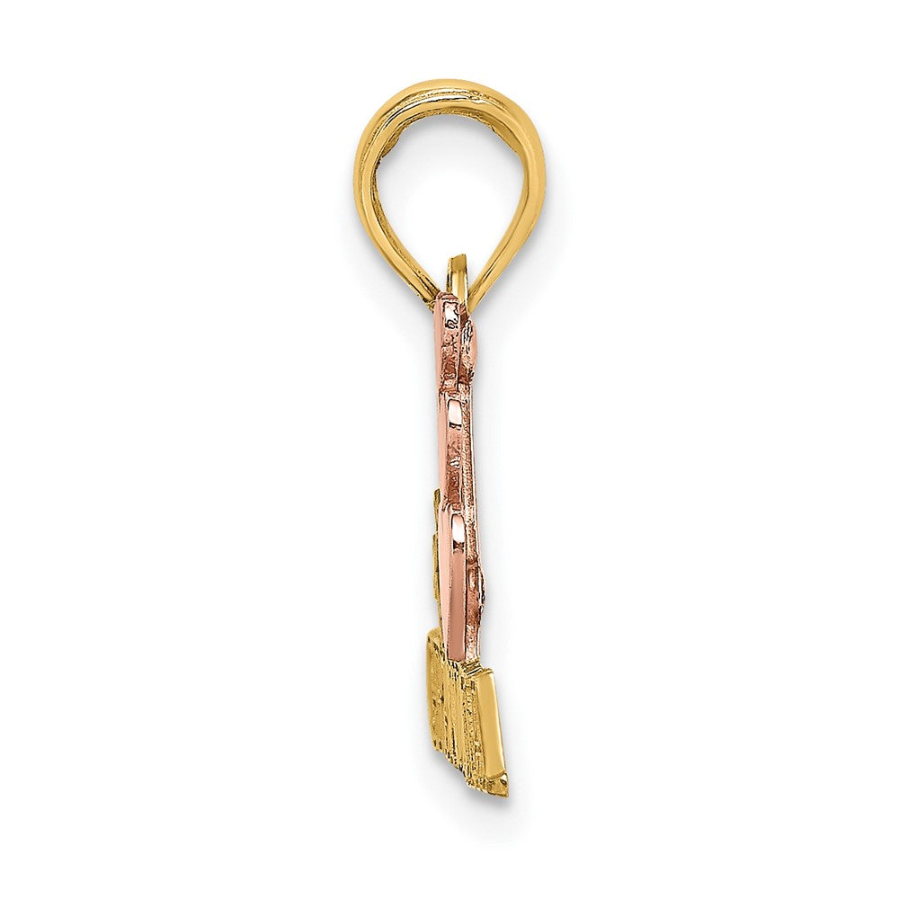 10k Two-Tone #1 GRANDMA with Three Hearts Charm
