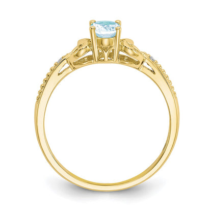 10k 6x4mm Oval March/ Aquamarine and Diamond Size 7 Ring