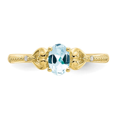 10k 6x4mm Oval March/ Aquamarine and Diamond Size 7 Ring