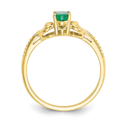 10k 6x4mm Oval May/ Emerald and Diamond Size 7 Ring