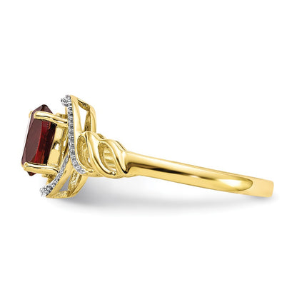 10k 7x5mm Oval January/ Garnet and Diamond Size 7 Ring