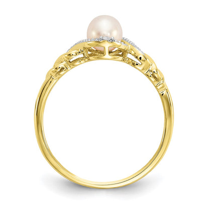 10K 5.5mm June/ Freshwater Cultured Pearl and Diamond Size 7 Ring