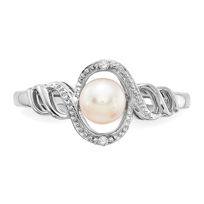 10k White Gold 5.5mm June/ Freshwater Cultured Pearl and Diamond Size 7 Ring