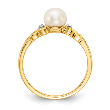 10k White Freshwater Cultured Pearl and Diamond Twist Ring