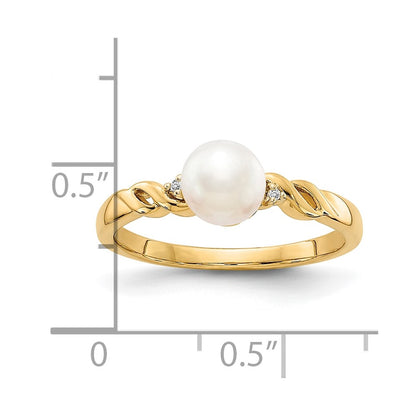 10k White Freshwater Cultured Pearl and Diamond Twist Ring
