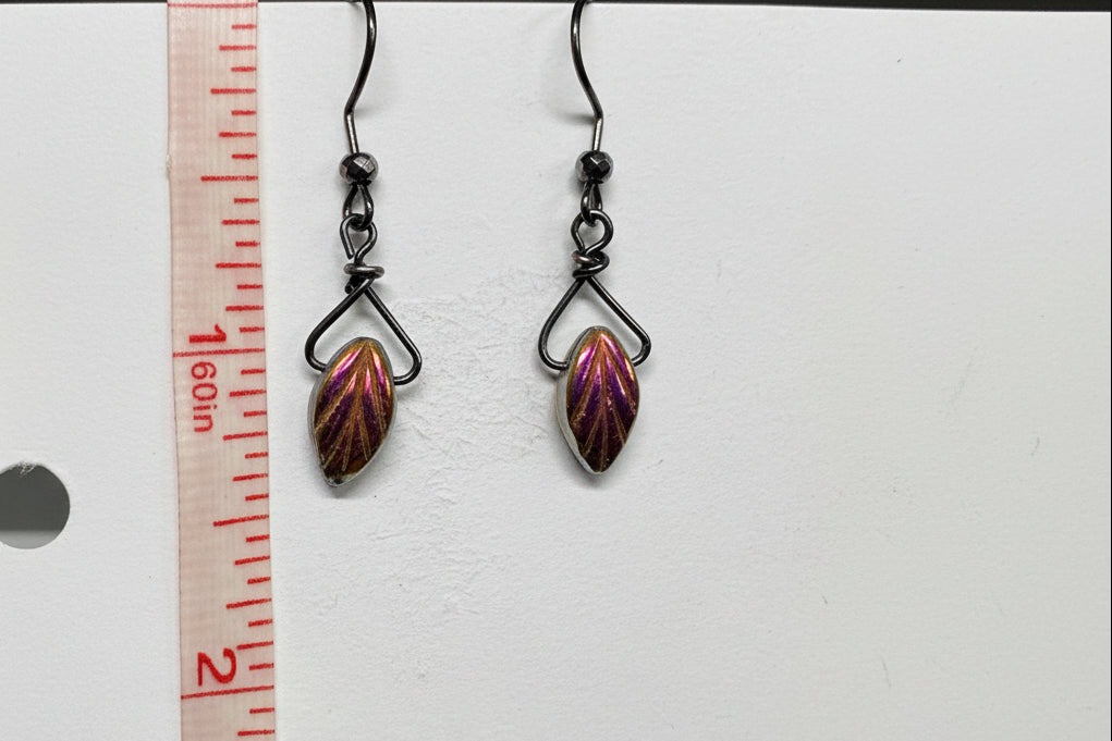 Iridescent leaves
