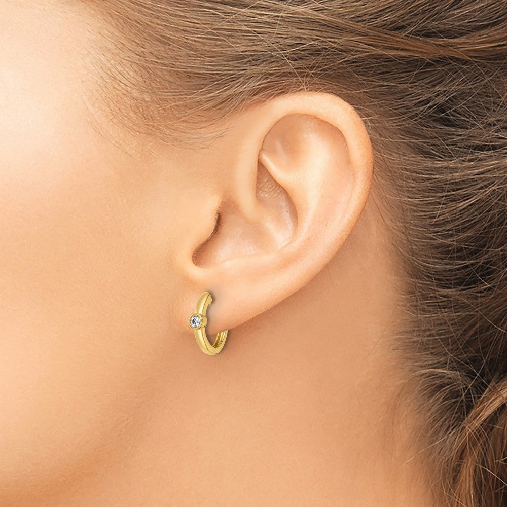 True Origin 14K Yellow Gold 1/8 carat Lab Grown Diamond VS+ F+ Hinged Hoop Complete Earrings