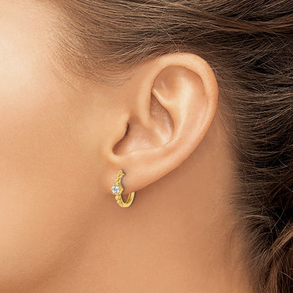 True Origin 14K Yellow Gold 5/8 carat Lab Grown Diamond VS+ F+ Hinged Hoop Complete Earrings