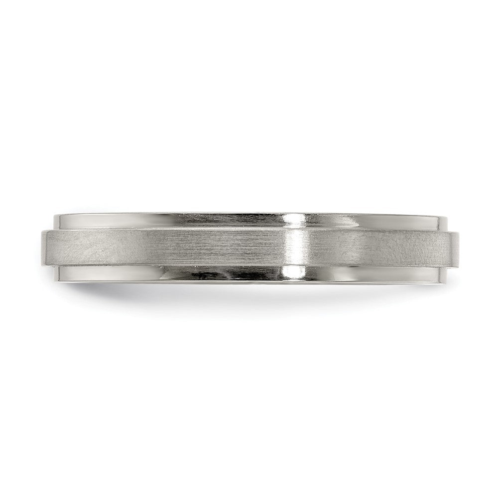 Edward Mirell Titanium Brushed/Polished Flat Step Edge 4mm Band Size 9