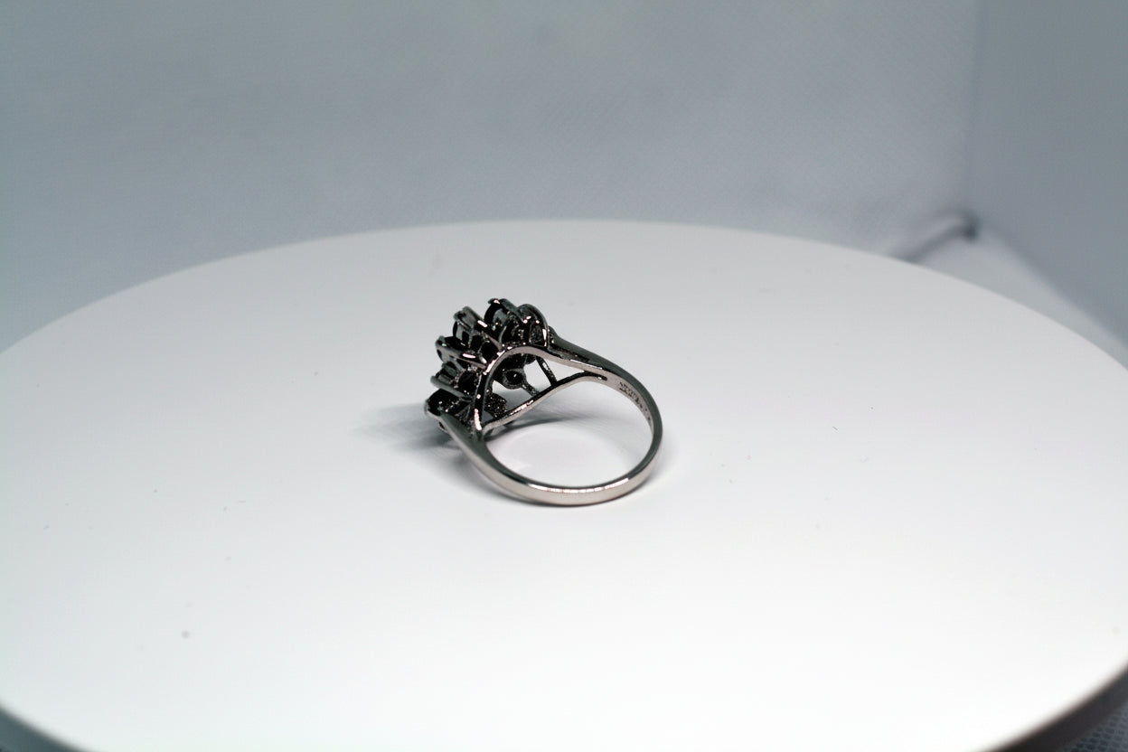 Blue Sapphire & Rhinestones Cluster Cocktail Ring