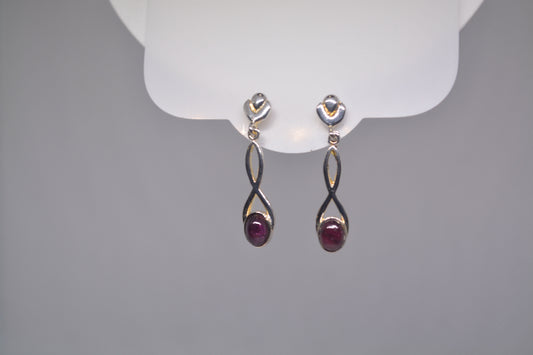 Garnet oval Swirl Earrings