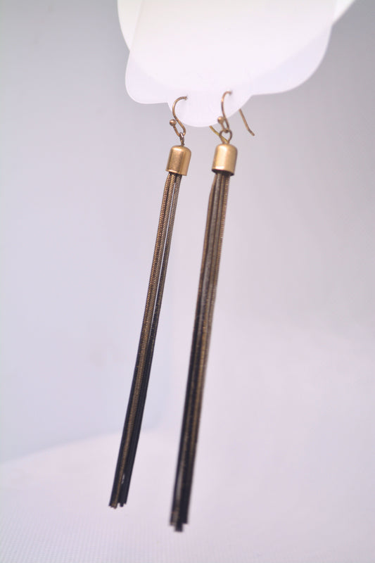 Drop and dangle Chains