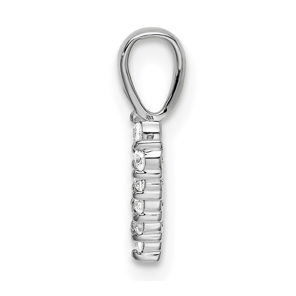 14k White Gold 1/10 carat Lab Grown Diamond VS/SI+ G+ Complete Letter V Initial Pendant