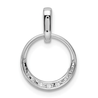 10k White Gold 1/4 carat Diamond Circle Pendant