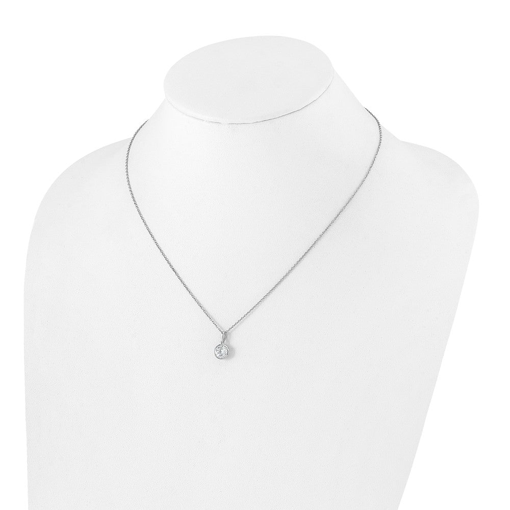 True Origin 14K White Gold 1 carat Lab Grown Diamond VS+ F+ Complete 18 in Round Solitaire Necklace