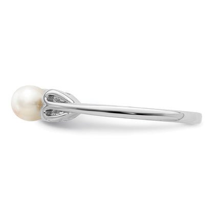 Sterling Silver Rhodium-plated FW Cultured Pearl Ring