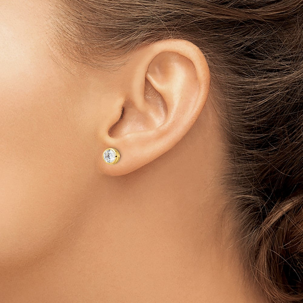 Sterling Silver Gold-tone Polished 6mm Round CZ Bezel Set Stud Earrings