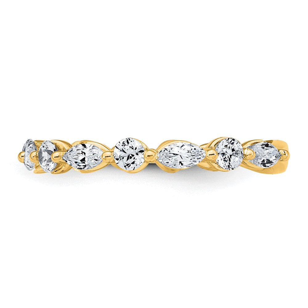 True Origin 14K Yellow Gold 3/4 carat Lab Grown Diamond VS+ F+ Complete Wedding Band