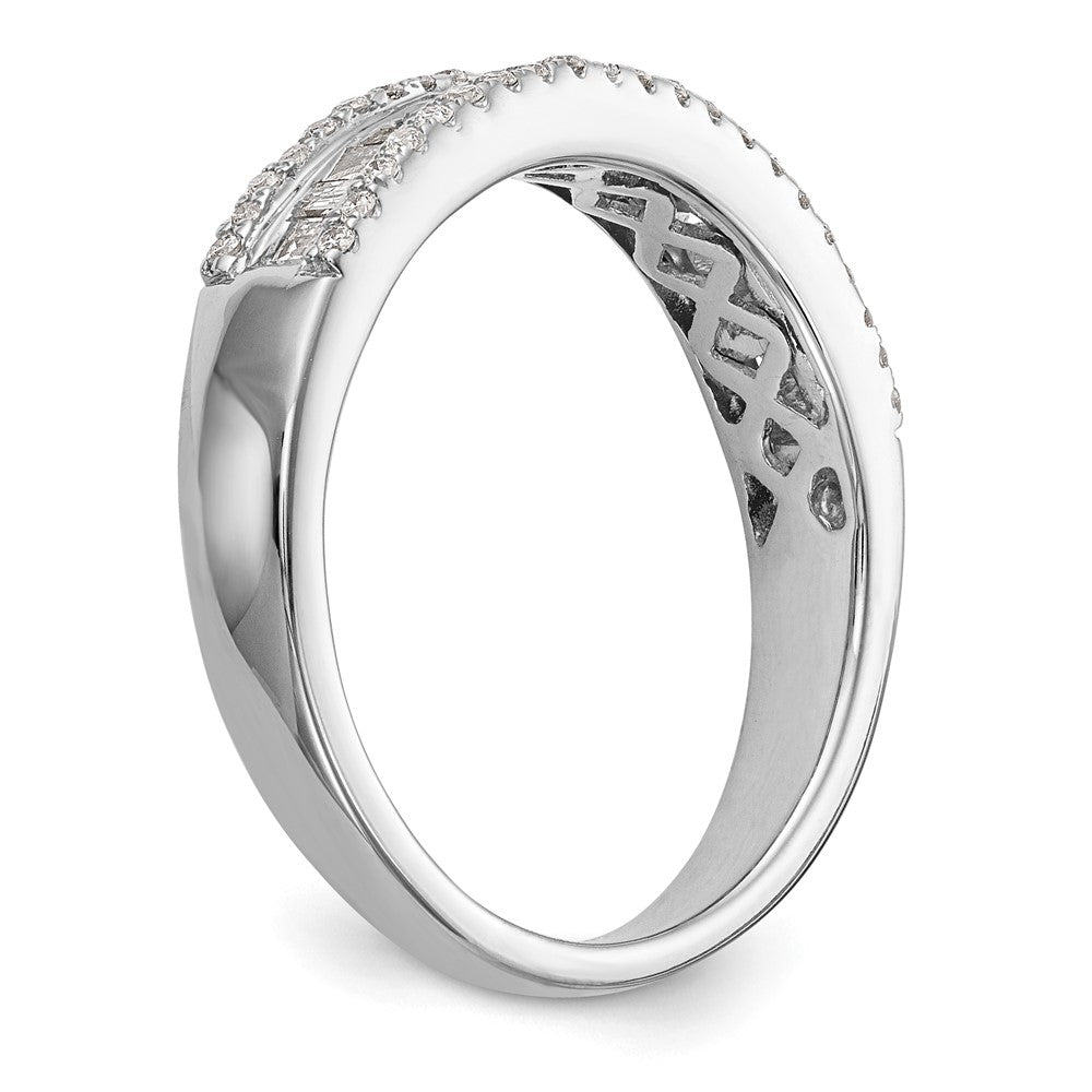 14k White Gold 3/8 carat Round/Baguette Diamond Complete Wedding Band