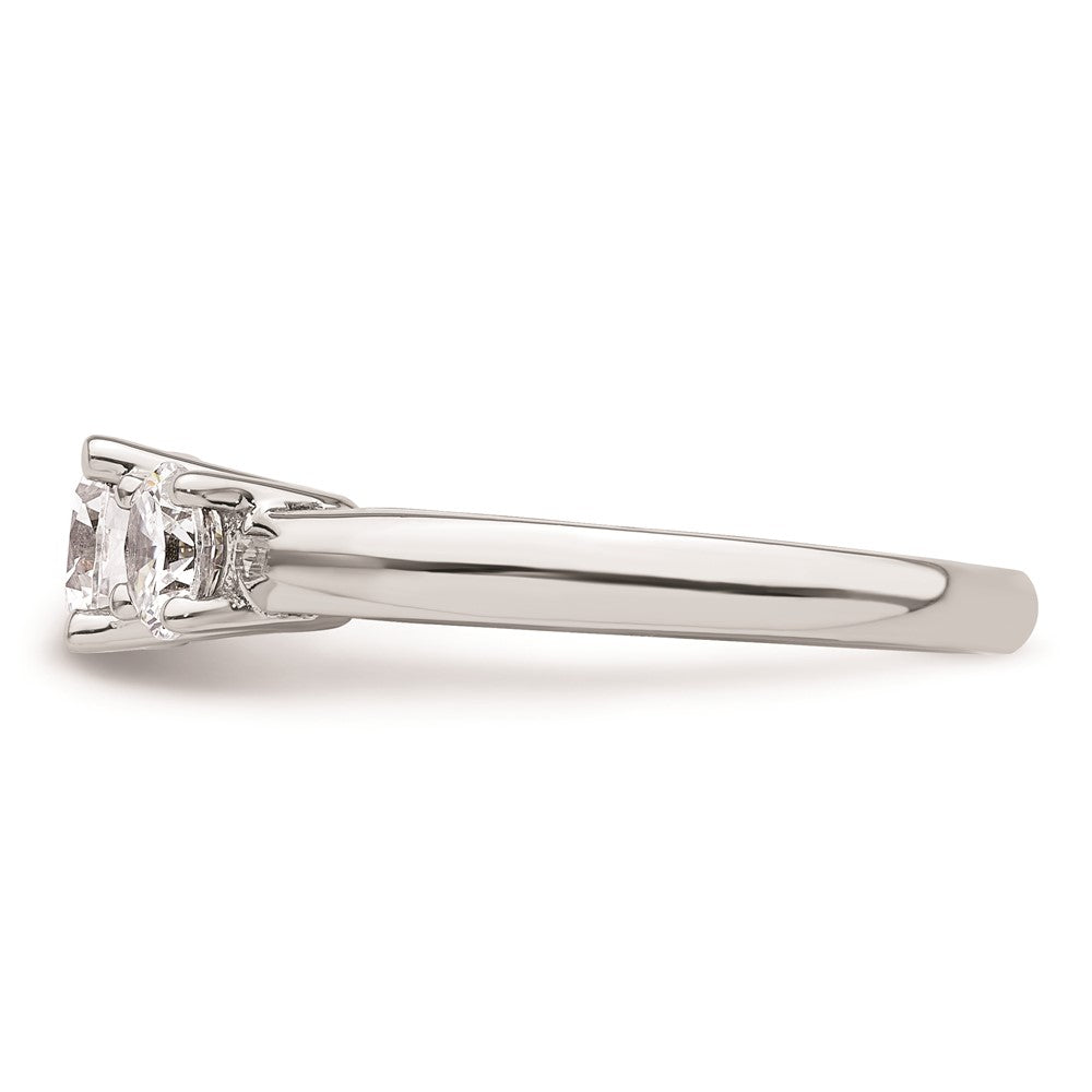 14K White Gold 3-Stone (Holds 3/4 carat (5.8mm) Round Center and (2-4.6mm) Round Sides) Engagement Ring Mounting