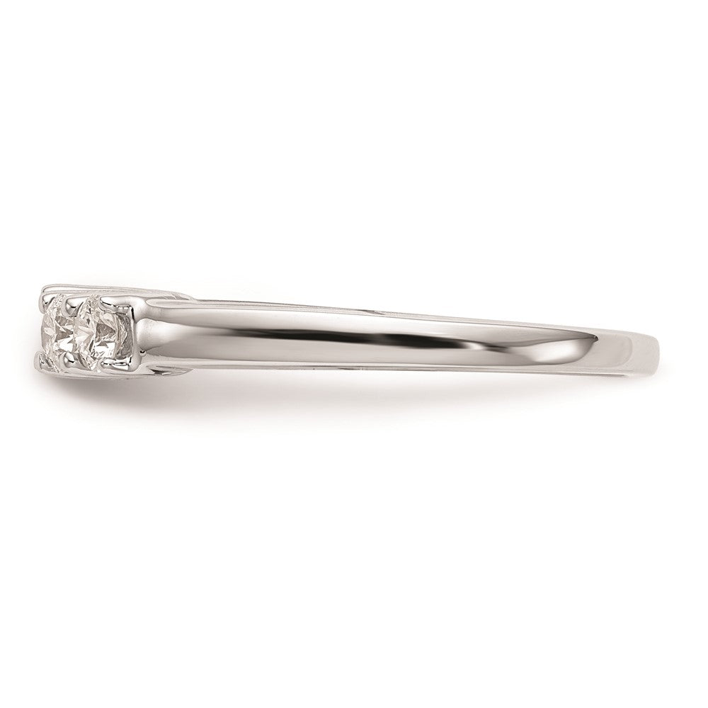 14K White Gold 5-Stone Peg Set Center (Holds (2-2.8mm/2-2.7mm) Round Sides) Engagement Ring Mounting