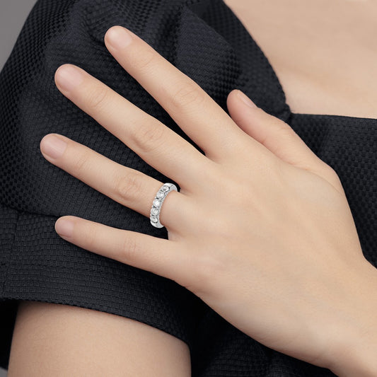 14k White Gold 1 carat Lab Grown Diamond VS/SI+ G+ Five Stone Complete Fashion Band