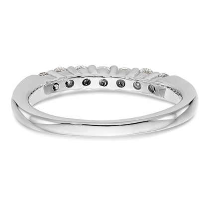 14K White Gold 7-Stone Shared Prong 3/4 carat Complete Round Diamond Band