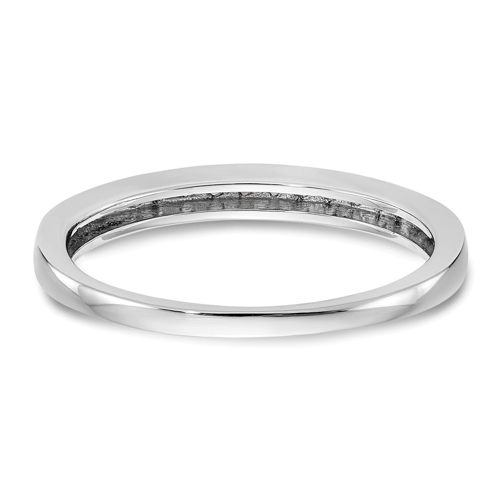 14K White Gold 1/6 carat Complete Diamond Band