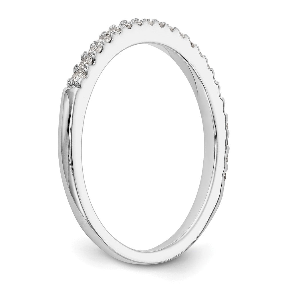True Origin 14K White Gold 1/6 carat Lab Grown Diamond VS+ F+ Complete Wedding Band