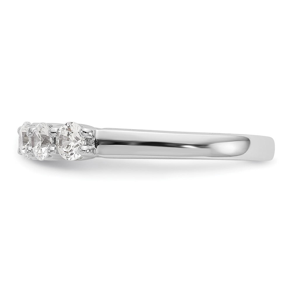 14K White Gold 5-Stone Shared Prong 5/8 carat Complete Round Diamond Band